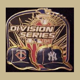 MLB BASEBALL 2004 AMERICAN LEAGUE DIVISION PINS TWINS VS YANKEES PIN ON PIN